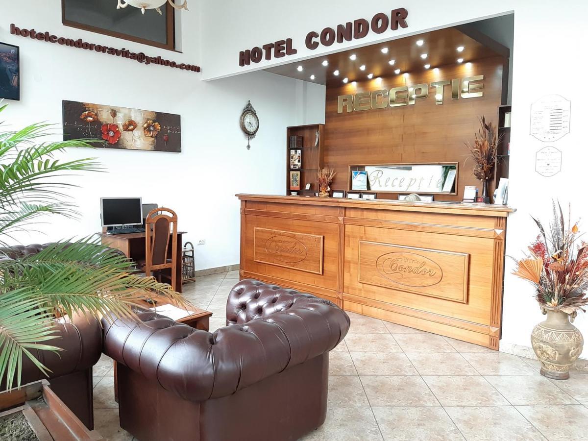 Hotel Condor Оравица Екстериор снимка